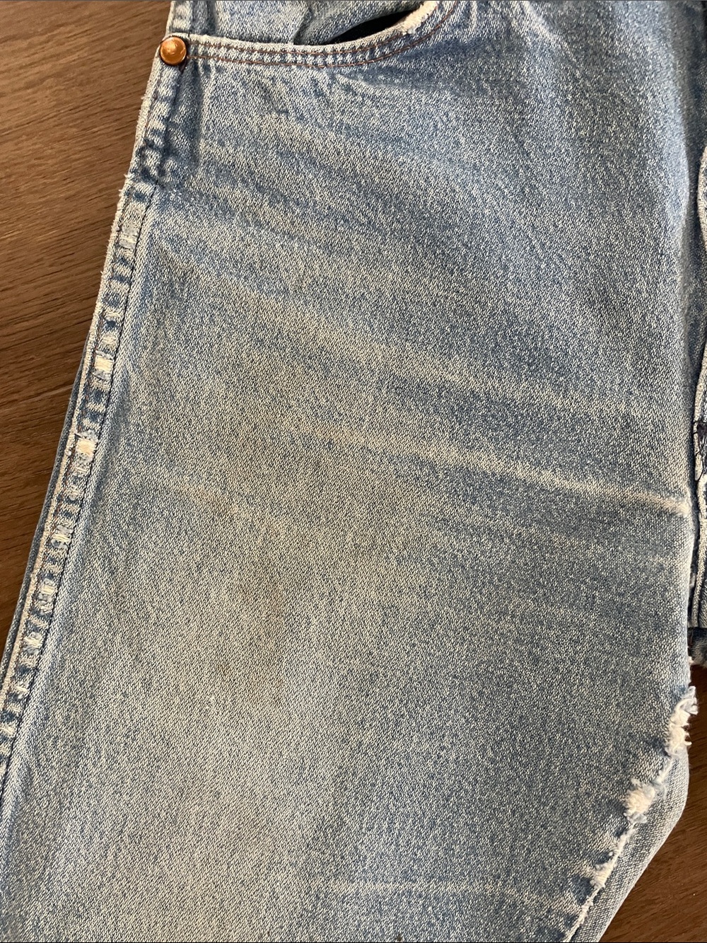 Wrangler Light Blue High-Rise Men’s Jeans with Leather Patch - Picture 5 of 10